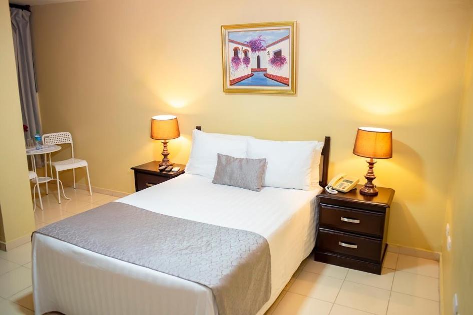 Hotel Real Bella Vista Santo Domingo Eksteriør bilde